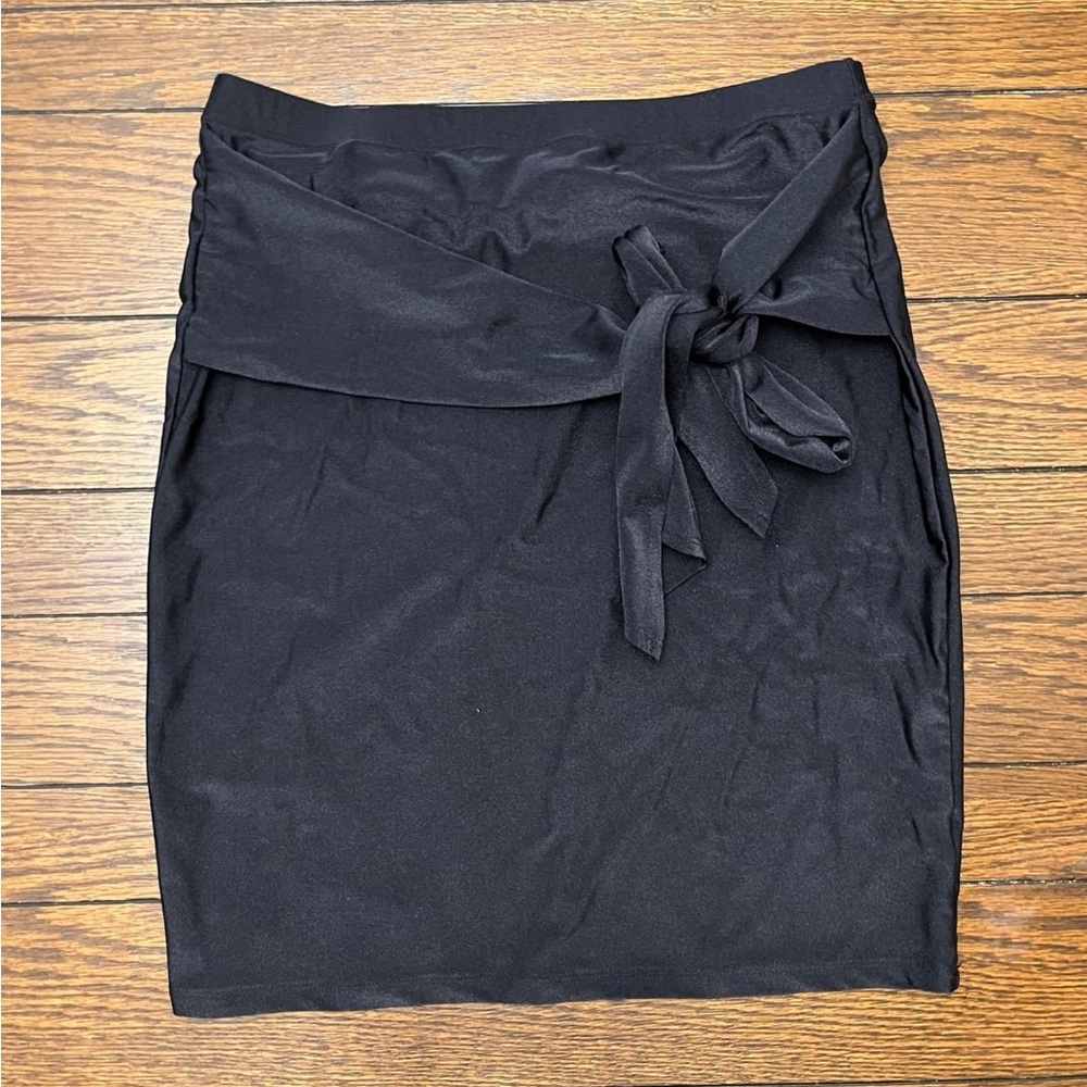 Elegant Black Women's Skirt